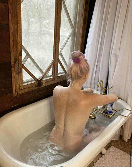 naked milf onlyfans art xxx image