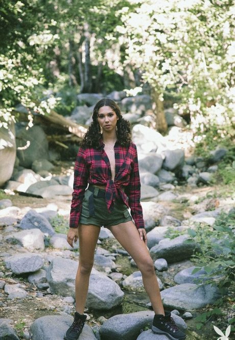 Maia Serena nude pornstar pics