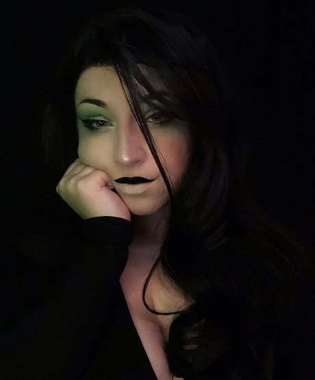 redhead threesome onlyfans beautiful nude gallery