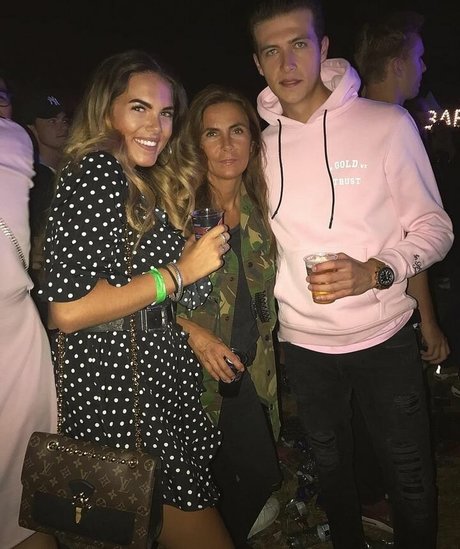 pointy tits onlyfans hd images