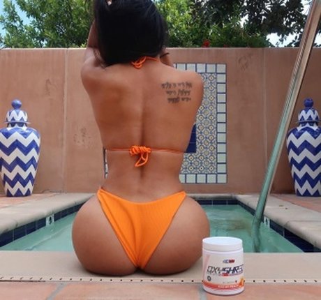 feet milf onlyfans naked pic