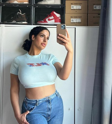 teen young onlyfans exclusive photo