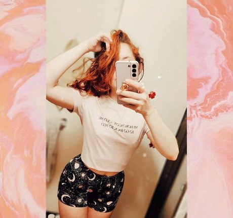 young onlyfans sex photo