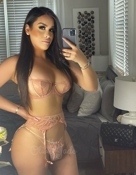 petite slut onlyfans art nude photos