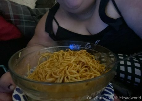 cute babe onlyfans sexy image