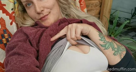 thewickedmuffin nudes actress photo