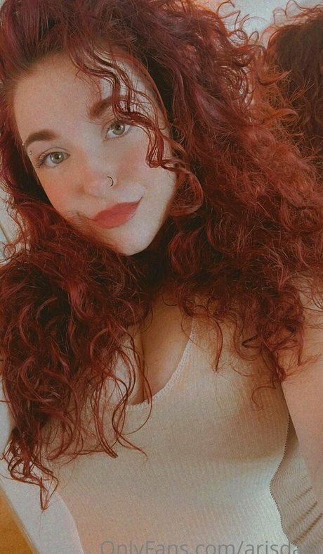 arisdael beautiful model archive