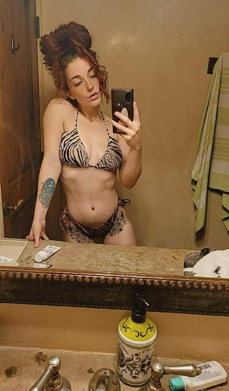 arisdael star hot archive