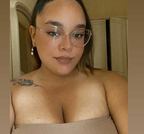 Letizia Scrivani model nice image