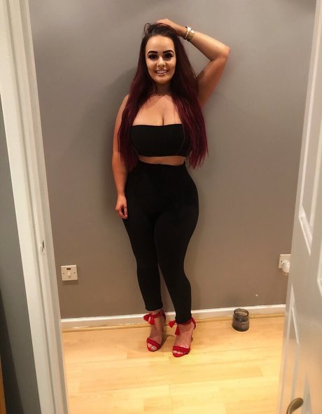 Shauni Rixon erotic star pics