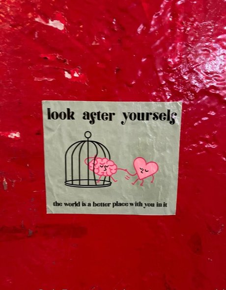 almostautumnworld perfect model img