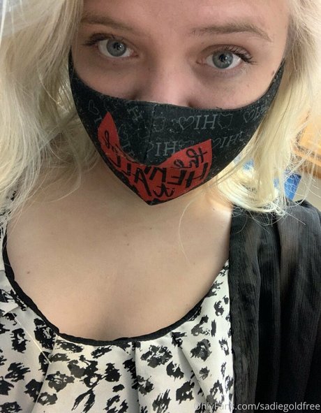 sadiegoldfree sex star archive