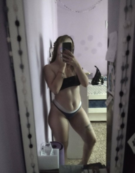 ssophhie top star image