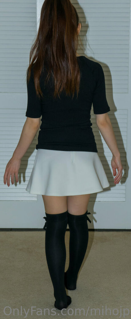 mihojp adult model picture