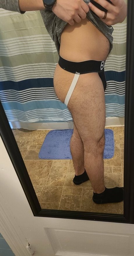 tragicgaynerd pretty model img