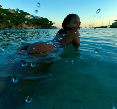 ImAlison model porn pictures