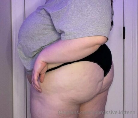 submissive kittenn xxx model archive