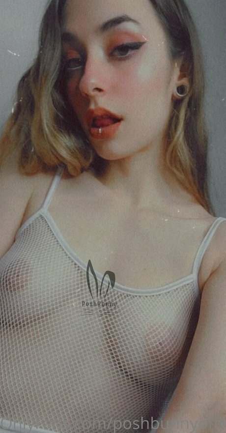 poshbunnyofficial free top star picture