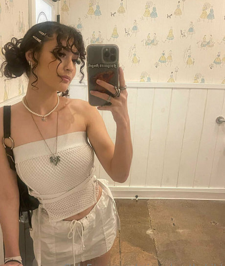 mirandarothchild pornstar hot photo