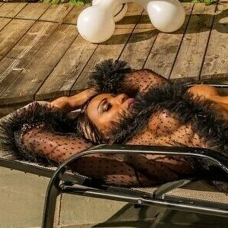 Maggie Watson model best photo