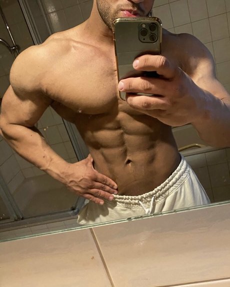 flexmusclegod model naked gallery