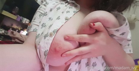 madam ivy_ pretty actress gallery