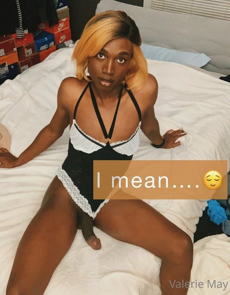 horny girls onlyfans hot sexy image