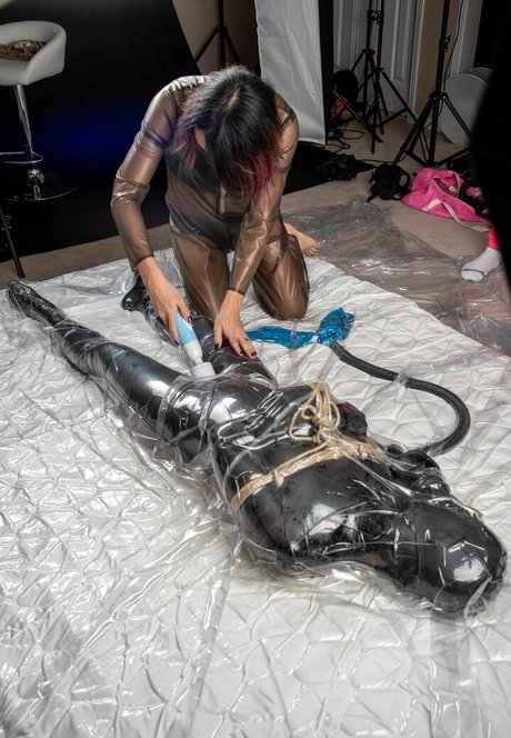 vickydevika porn actress photos