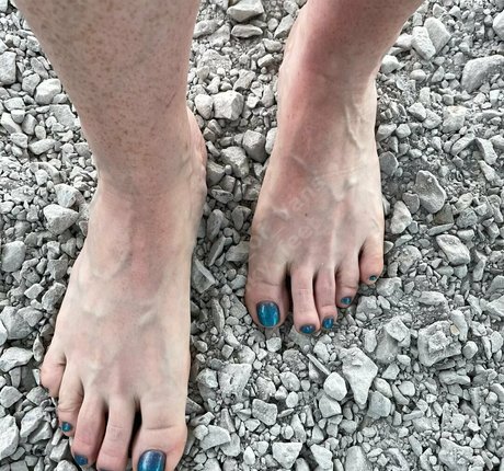 queenofvans pornstar pretty pics