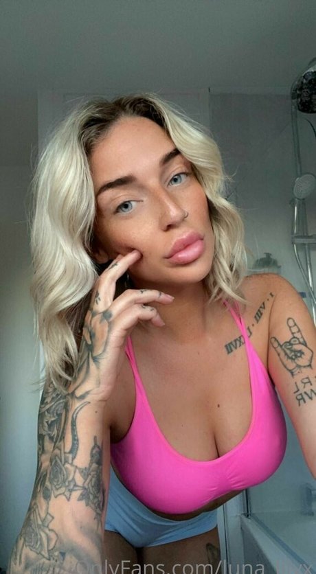 luna lillyyyy model nudes galleries