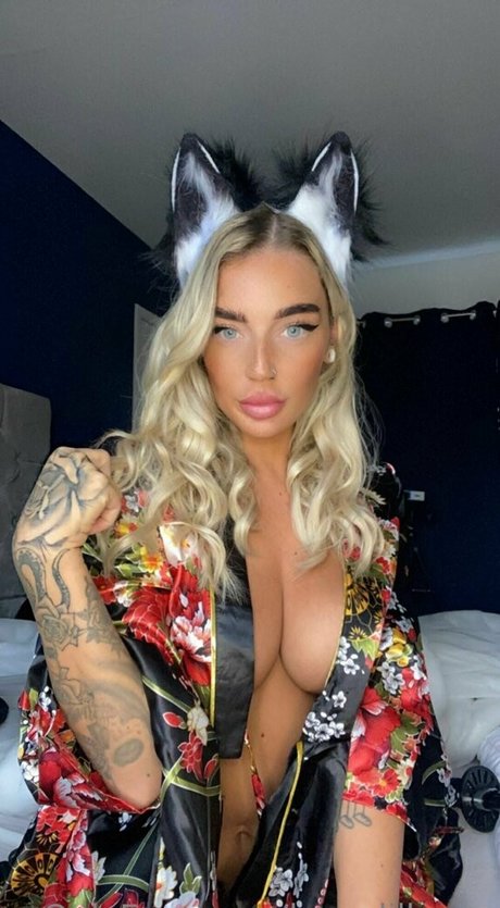 luna lillyyyy nude model pics