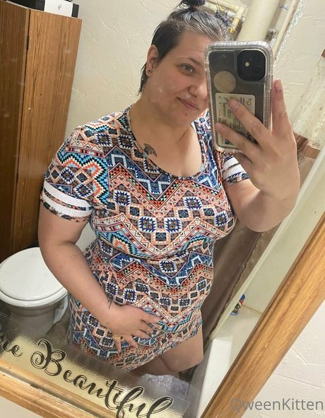 gay influencer onlyfans art naked images