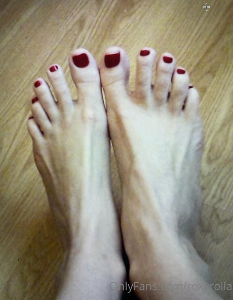 roxyrolla erotic model gallery