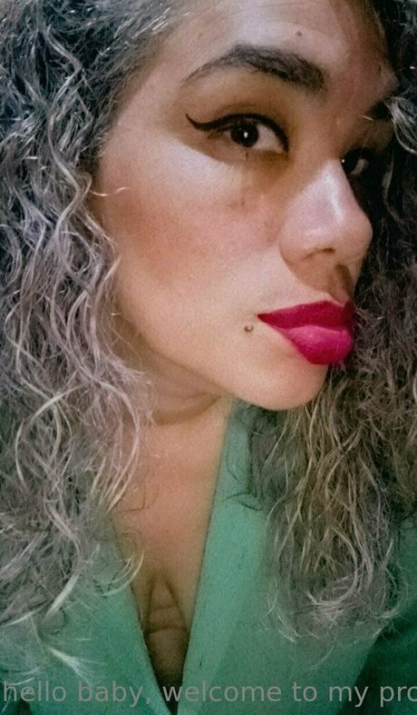 girlxxxtriniti star hot img