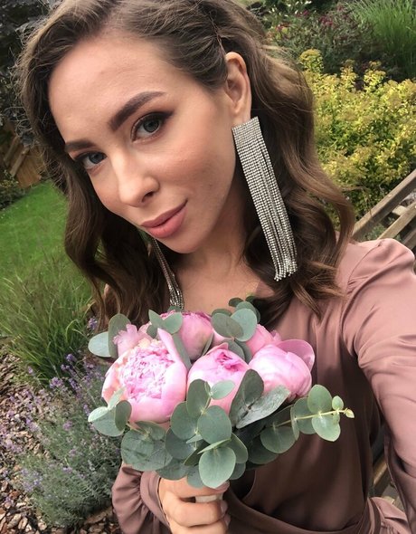 lili babe high quality pornstar image