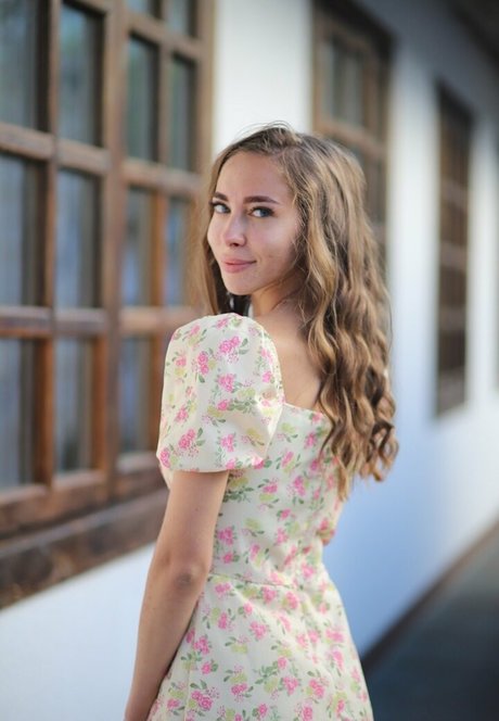 lili babe adult actress images