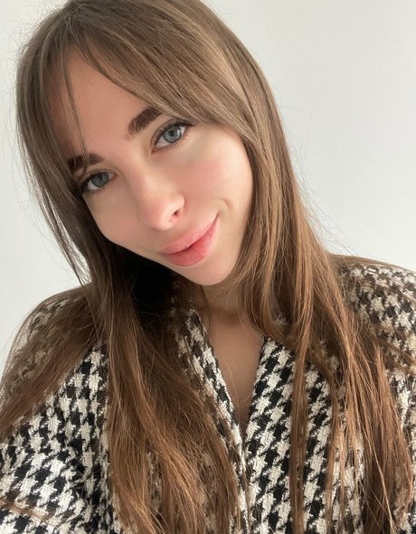 lili babe nice actress archive