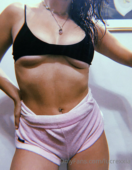 lucrexxia pornstar art galleries