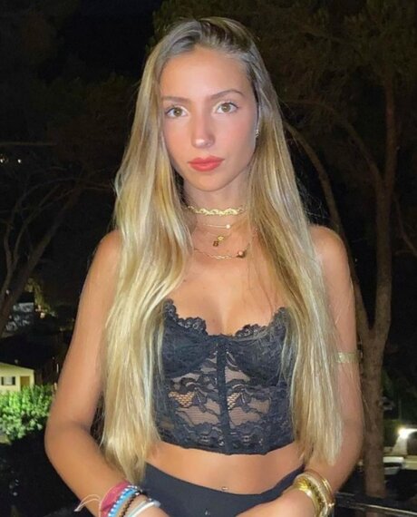 Laura Garrido pornstar free image