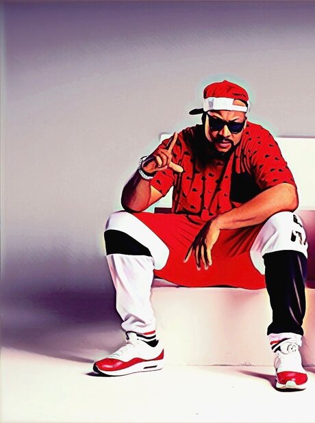 C Strong Bloodline nice pornstar image