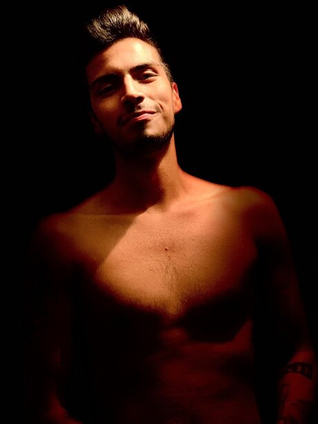 YisCrist666 model best img