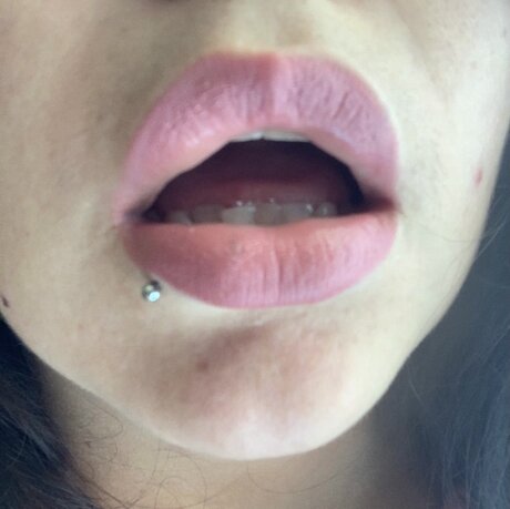 HisNaughtyBella free actress img