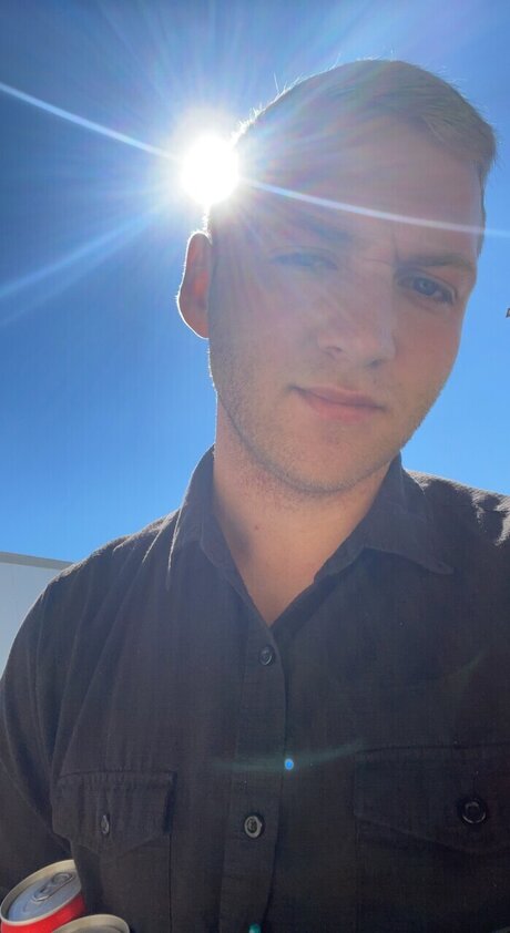 JD MAC naked pornstar img