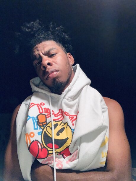 Mant Hendrixx model beautiful pic