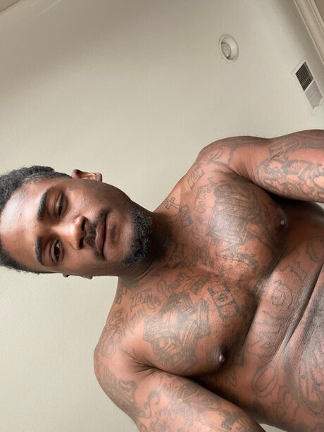 _freakz nine inch pornstar picture