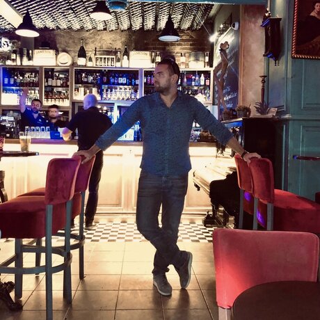 NewAgeHero adult star image