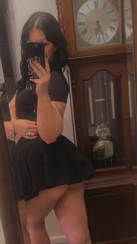 girl on girl onlyfans sex pics