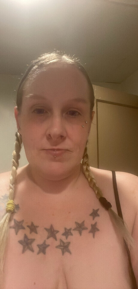 Varonika Schwear nude pornstar pics