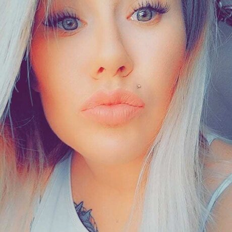 Cassie McKinney art star image