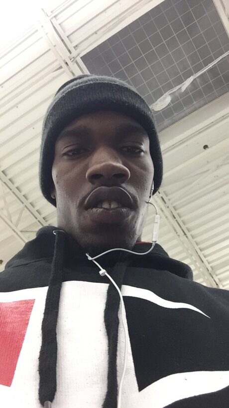 Rashod Lewis erotic star pics